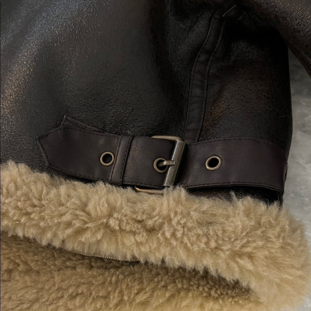 Zara Faux Shearling Jacket - Picture 7 of 9